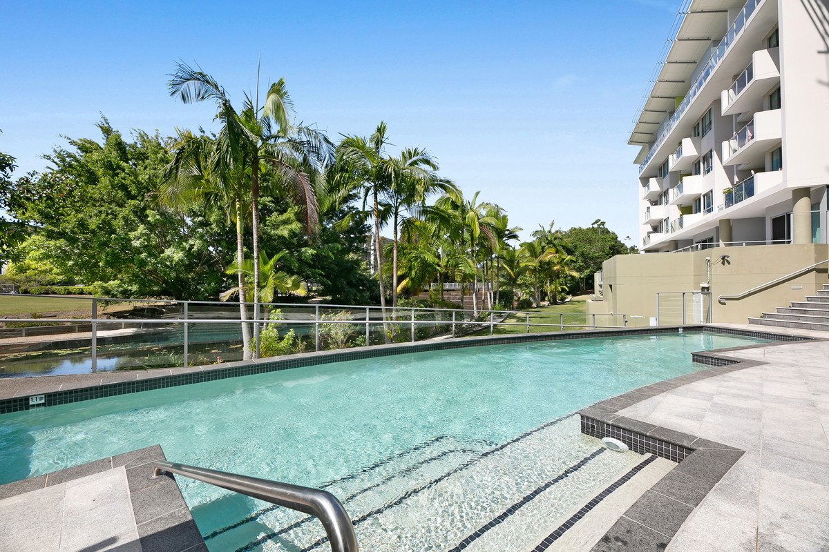 108/2-4 Riverwalk Avenue Robina 16