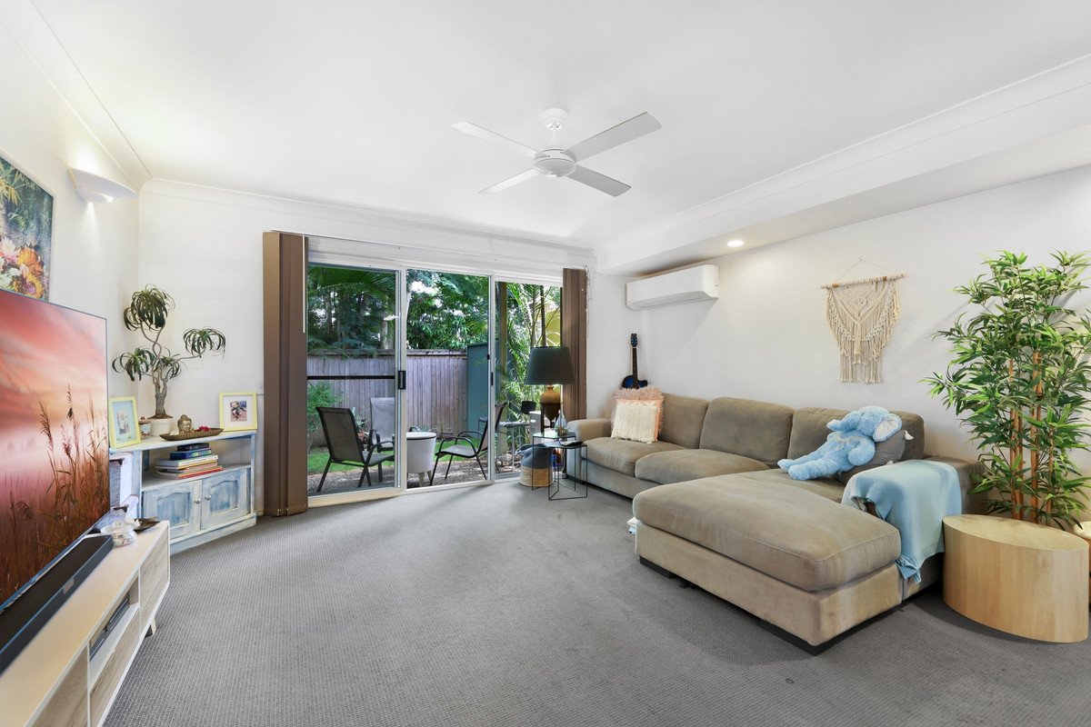 108/215 Cottesloe Drive Mermaid Waters 5