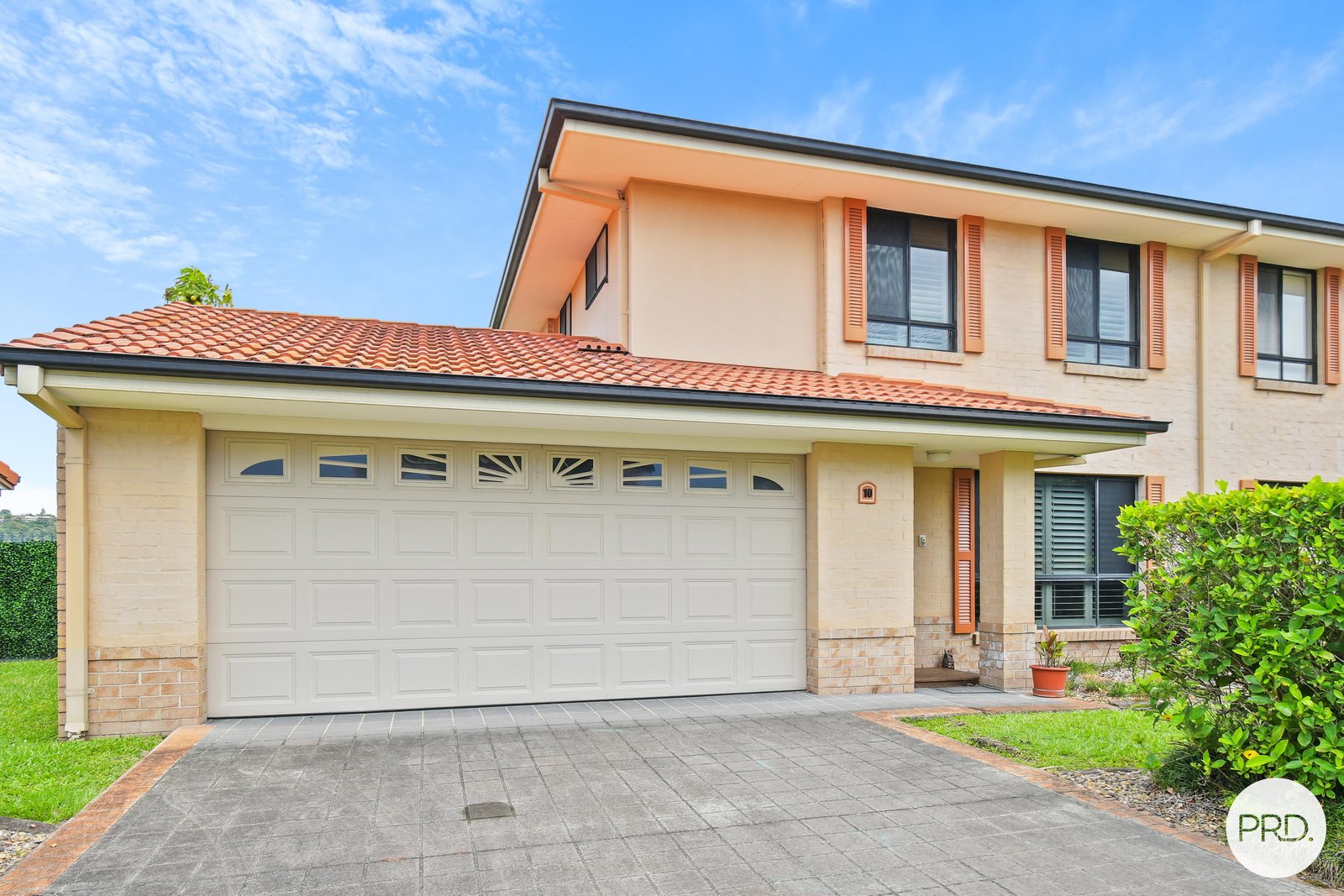 10/83 Gollan Drive TWEED HEADS WEST 2