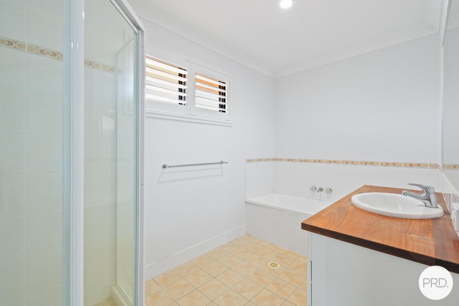 10/83 Gollan Drive TWEED HEADS WEST 11