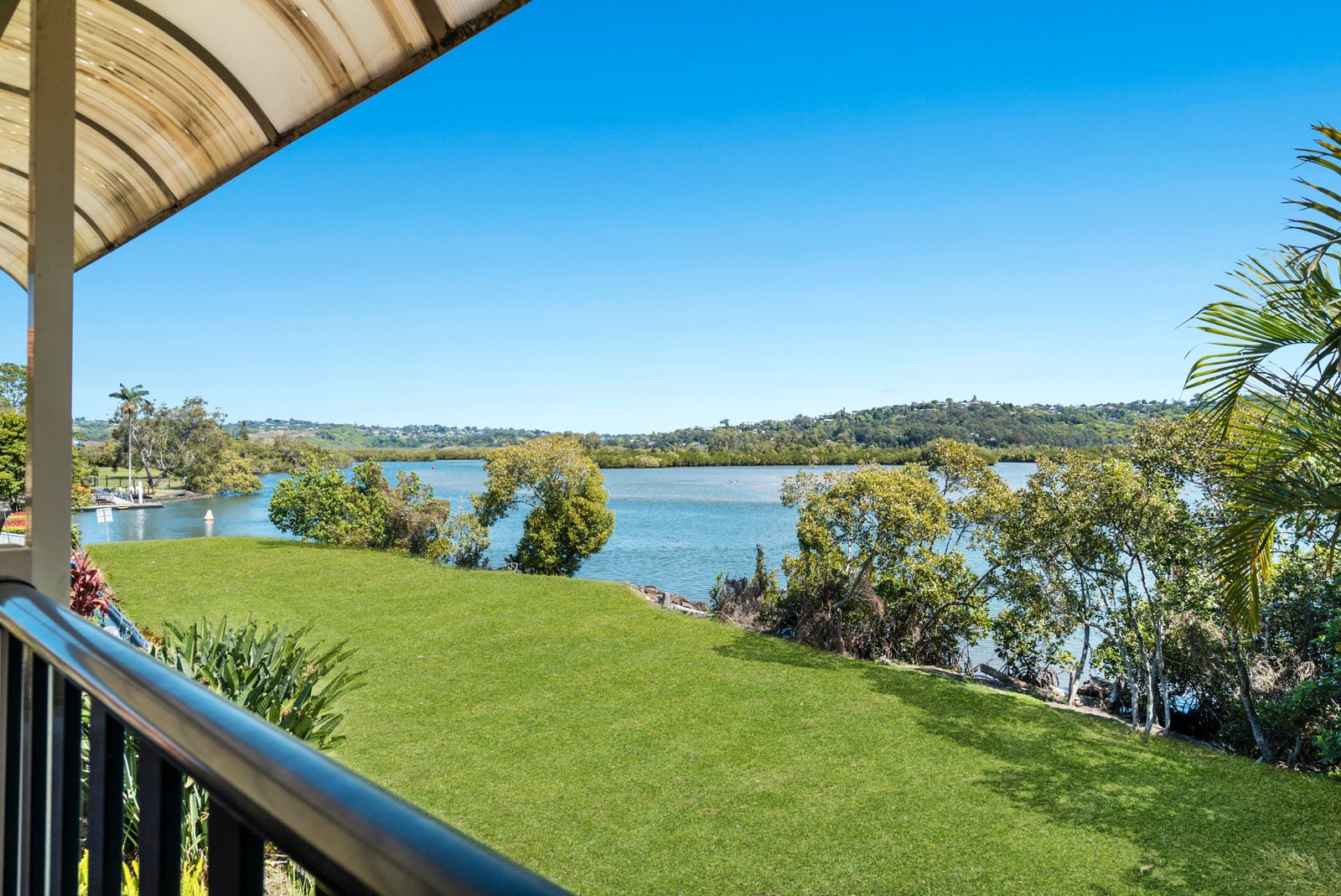 10/83 Gollan Drive TWEED HEADS WEST 1