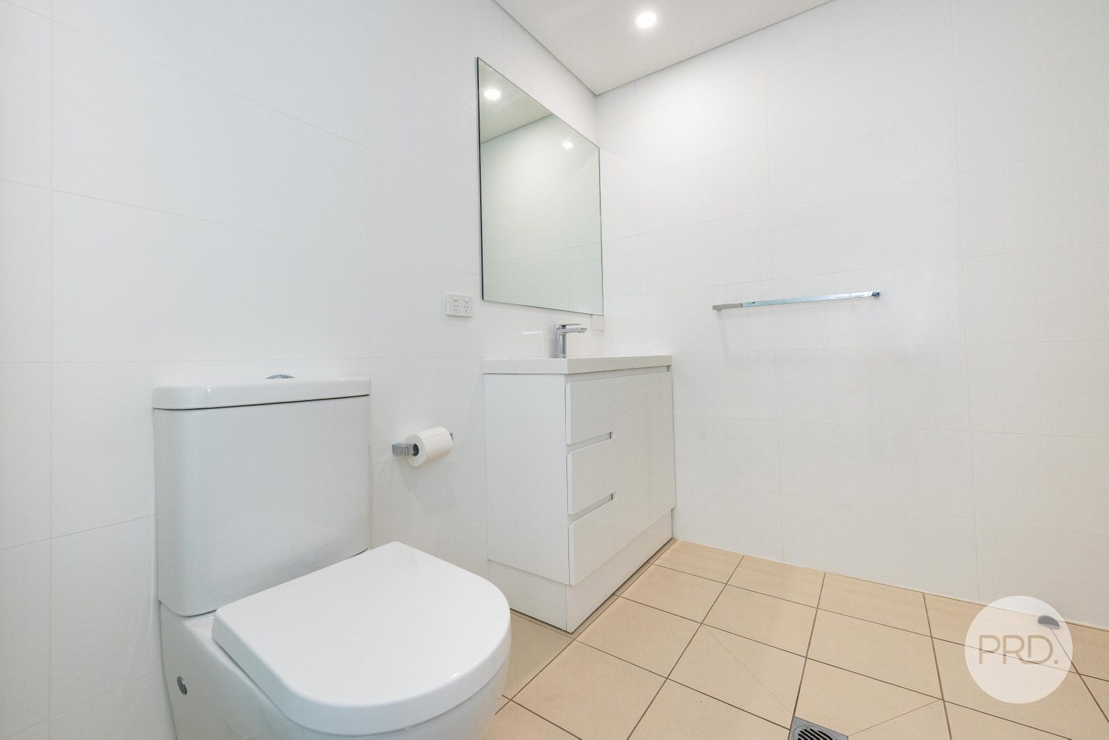 108/4-8 Bullecourt Street SHOAL BAY 12