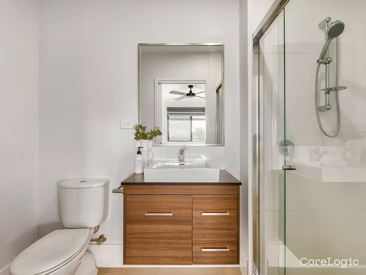 10/84 Brookfield Road KEDRON 7