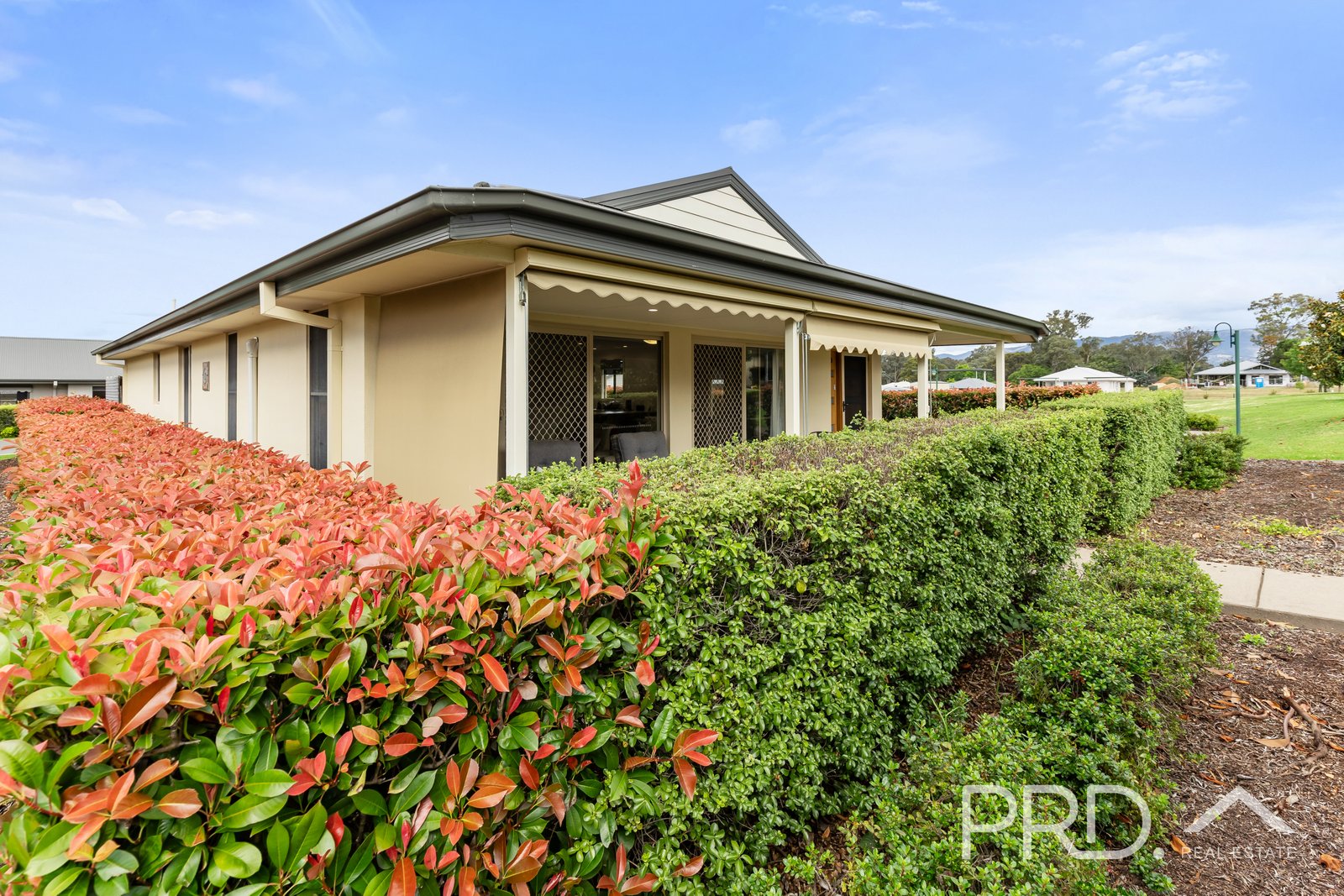 10/84 Currawong Road TUMUT 13