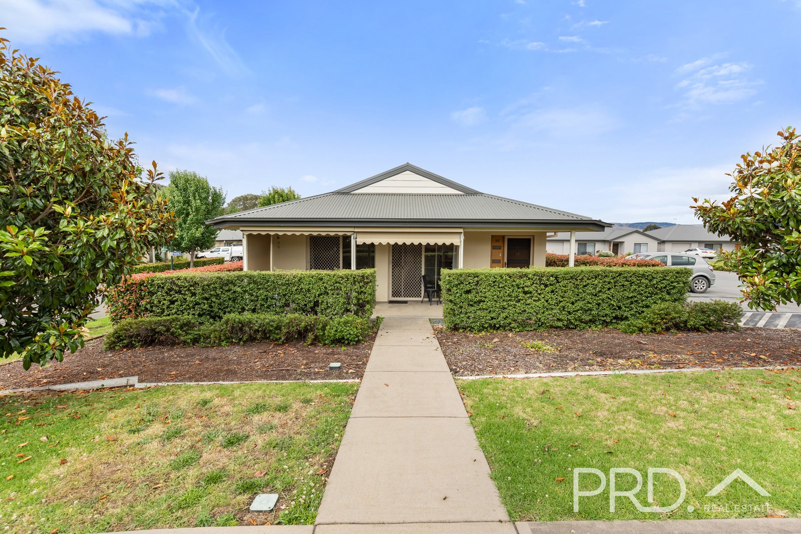 10/84 Currawong Road TUMUT 14
