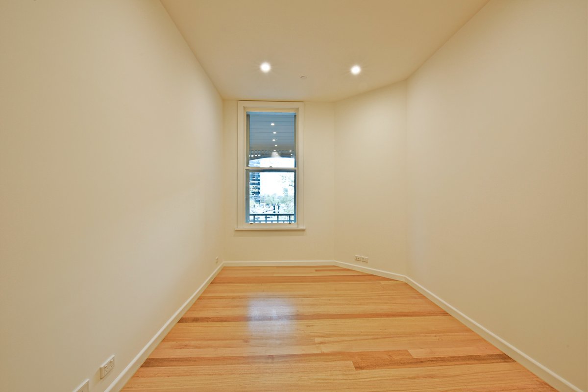 Gallery: 108/405 St Kilda Road