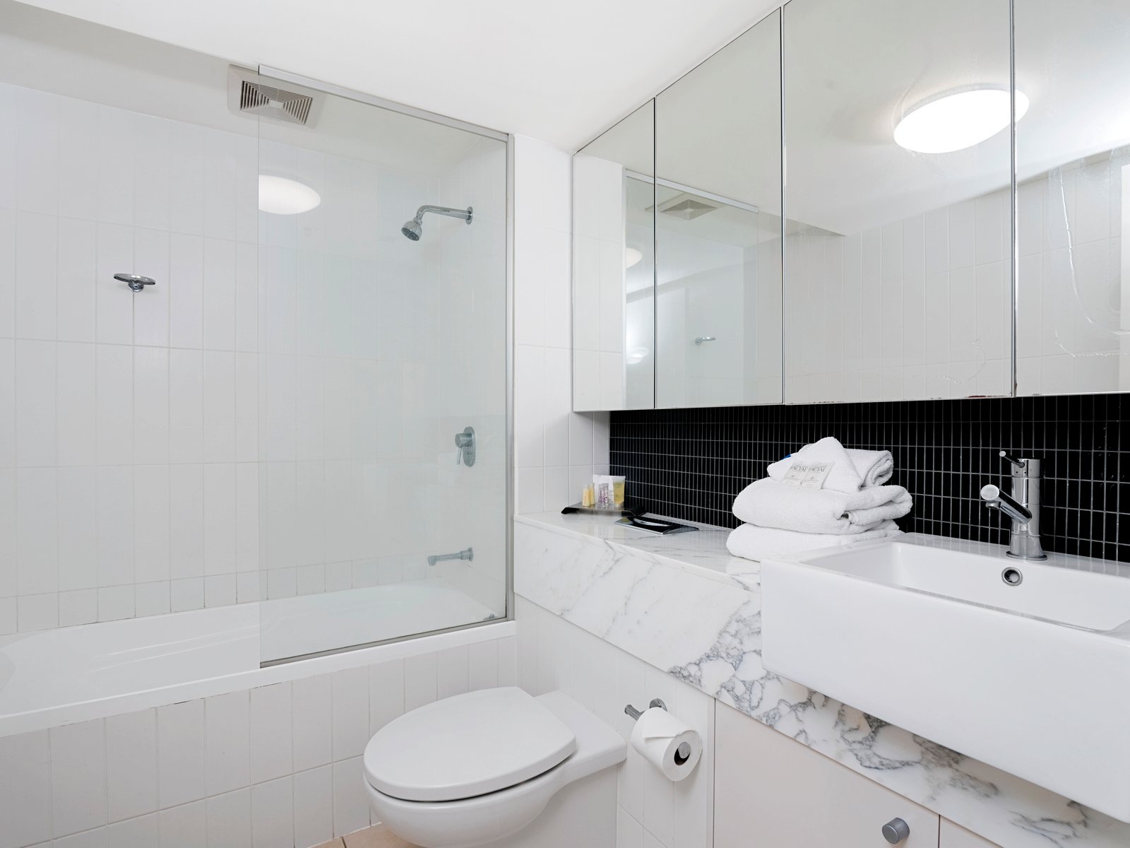 1084/14 Stuart St  TWEED HEADS 9