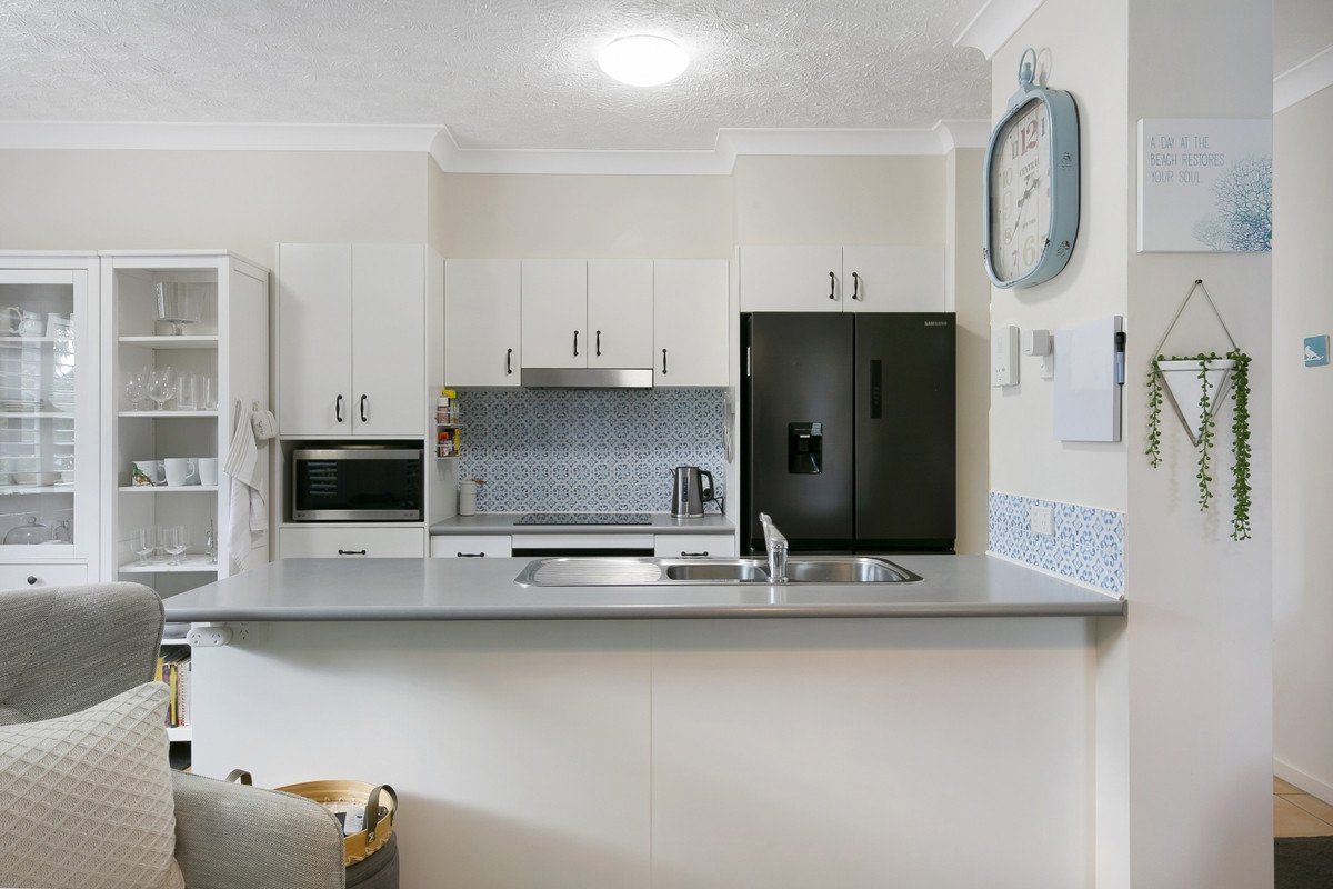 10/85-91 Townson Avenue Palm Beach 2