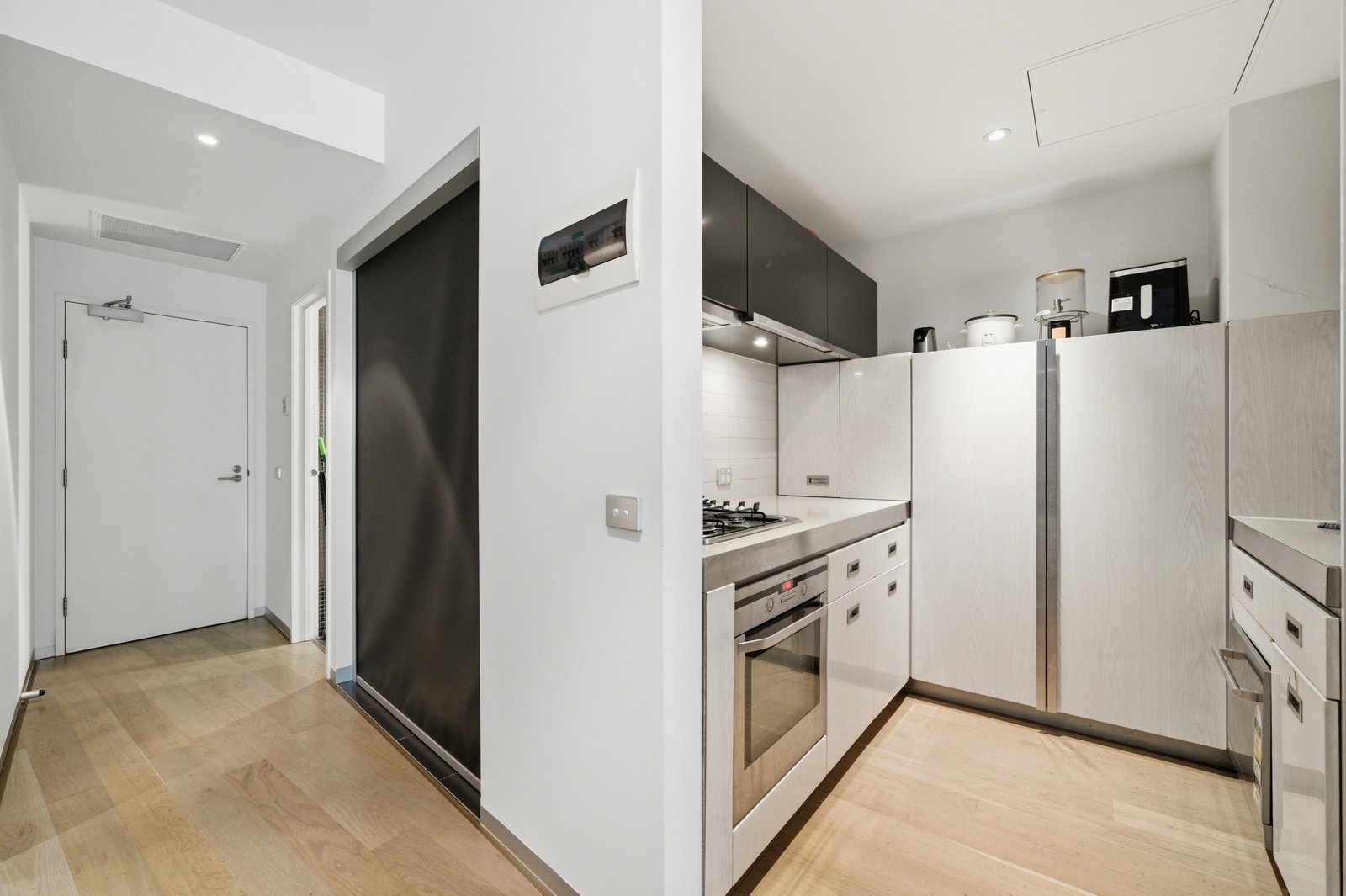 Gallery: 108/539 St Kilda Road
