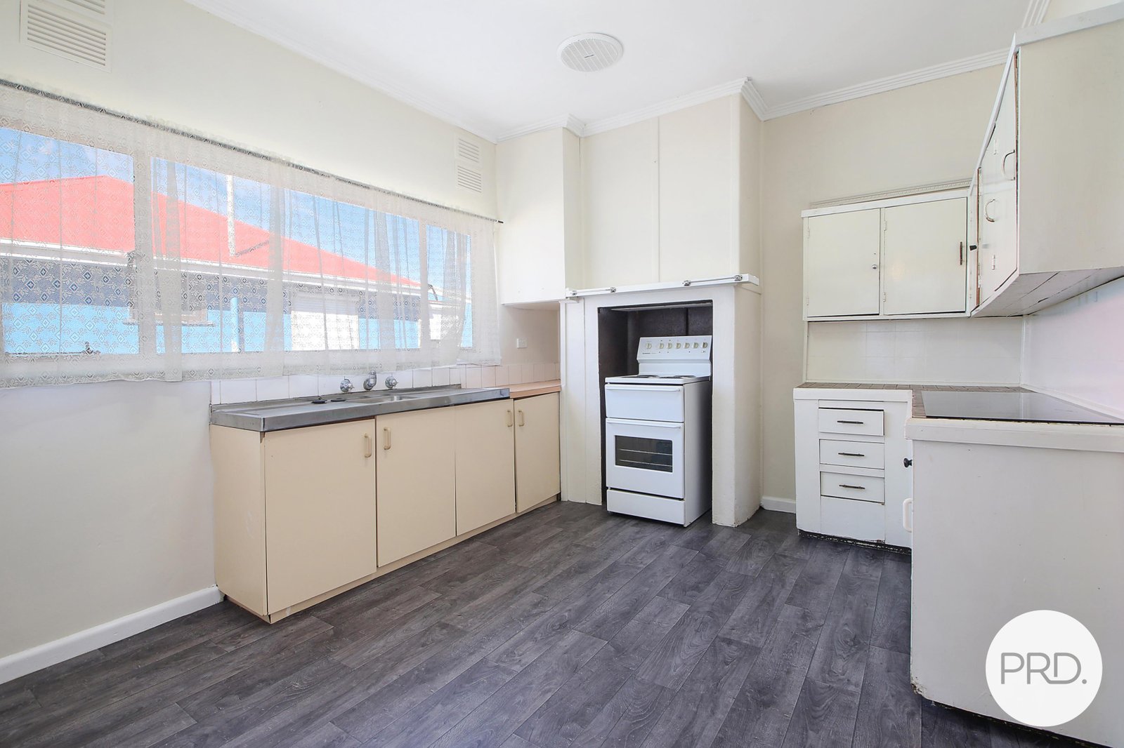 1087 Corella Street NORTH ALBURY 2