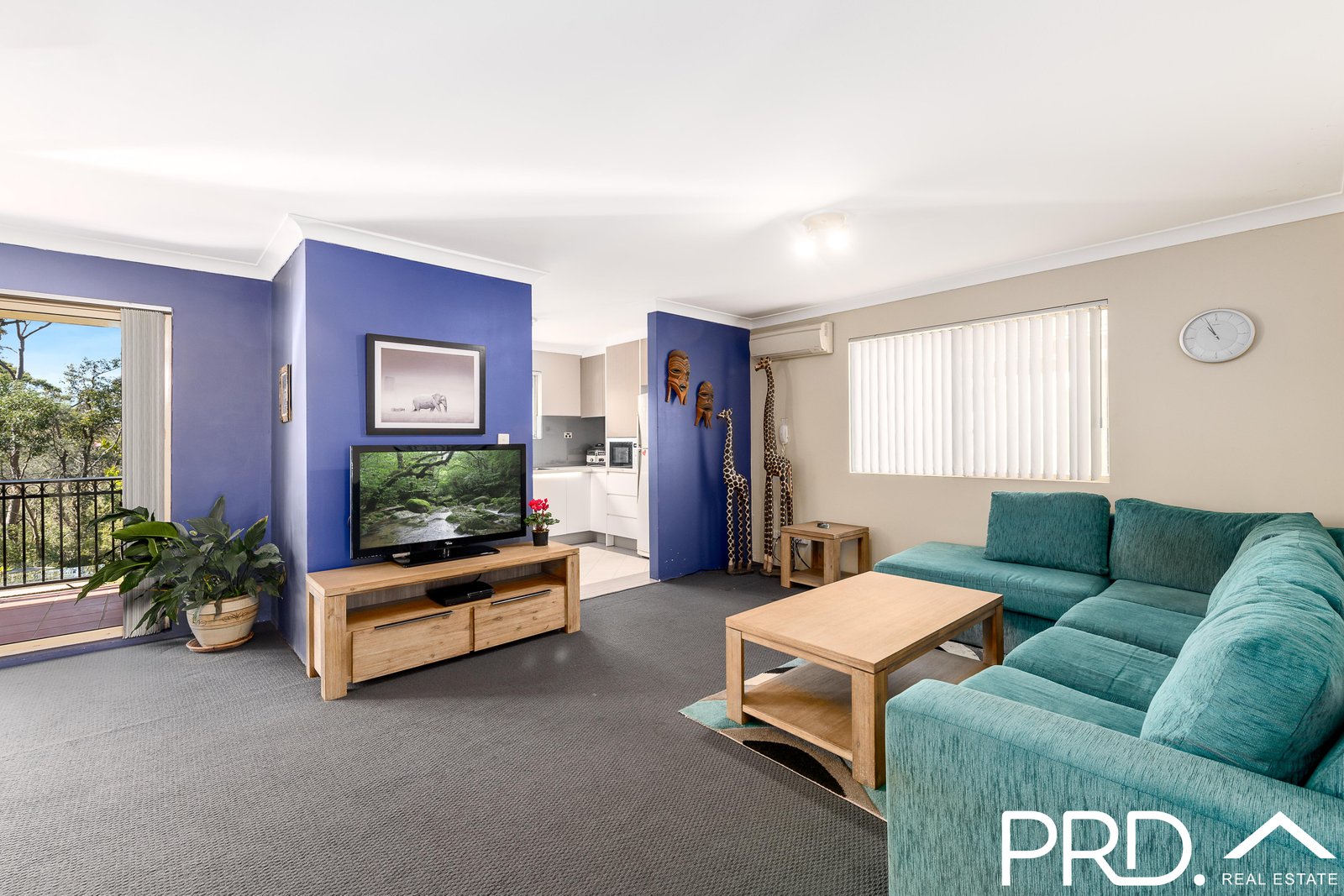 10/879 Henry Lawson Drive PICNIC POINT 4