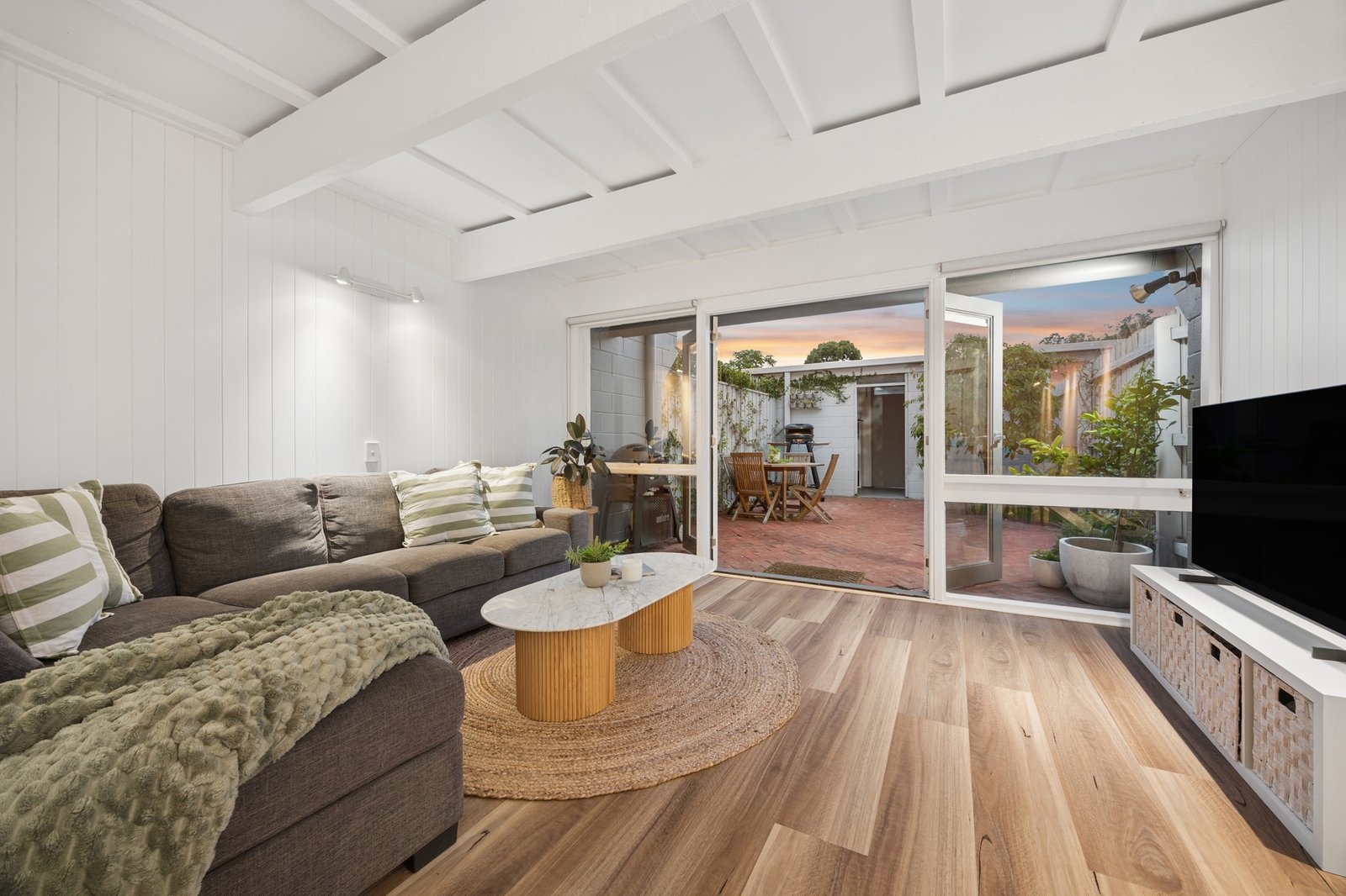 Gallery: 10/89 Neerim Road