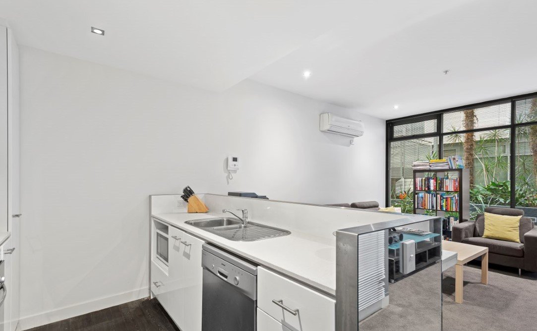 Gallery: 1.08/91 Dow Street