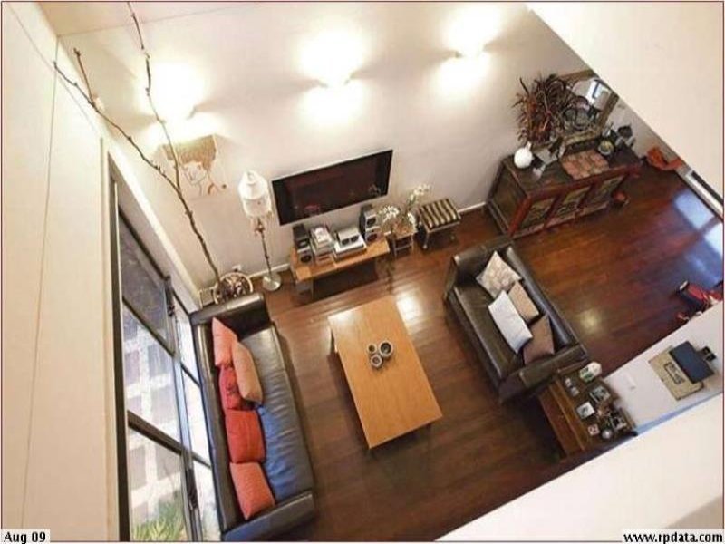 Gallery: 109 Benbow Street