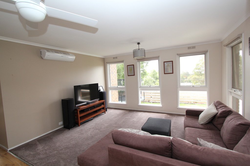 109 Boak Avenue MOUNT HELEN 1