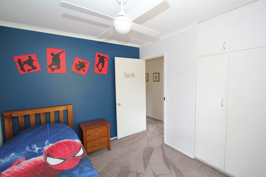 109 Boak Avenue MOUNT HELEN 12