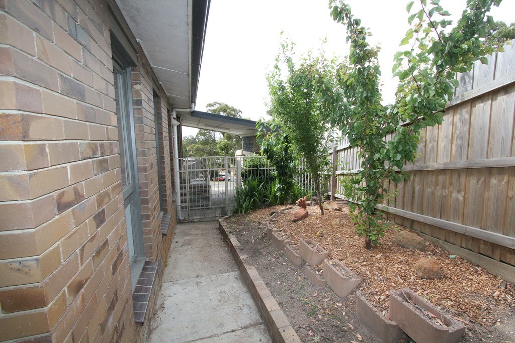 109 Boak Avenue MOUNT HELEN 22