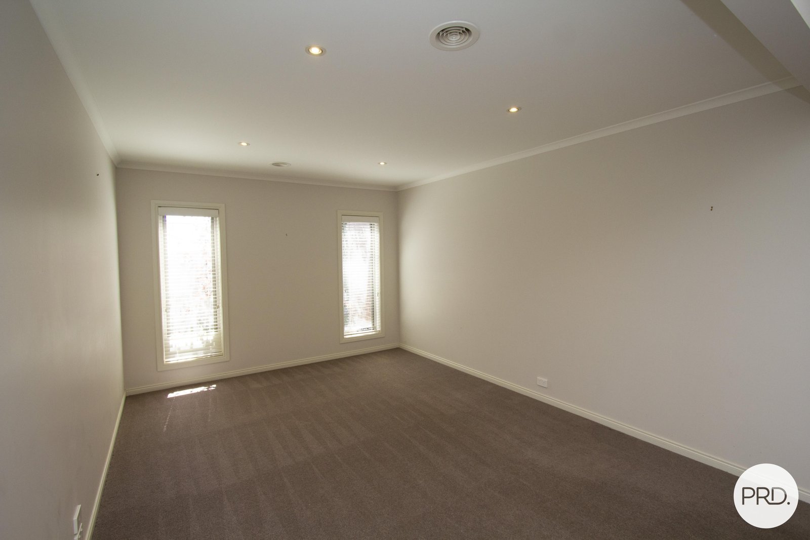 109 Canadian Lakes Boulevard CANADIAN 6