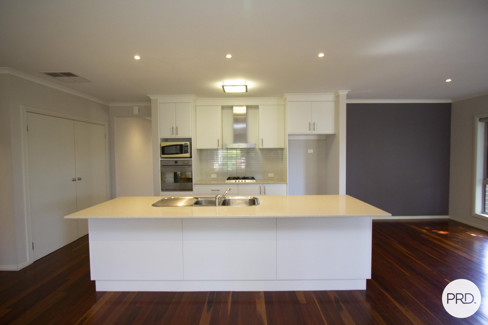 109 Canadian Lakes Boulevard CANADIAN 10