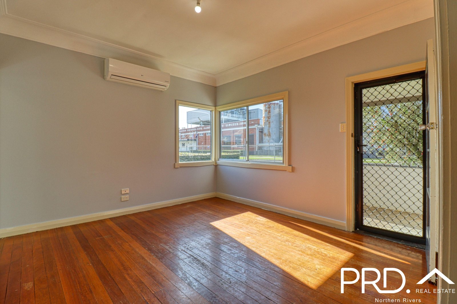 109 Dyraaba Street CASINO 4