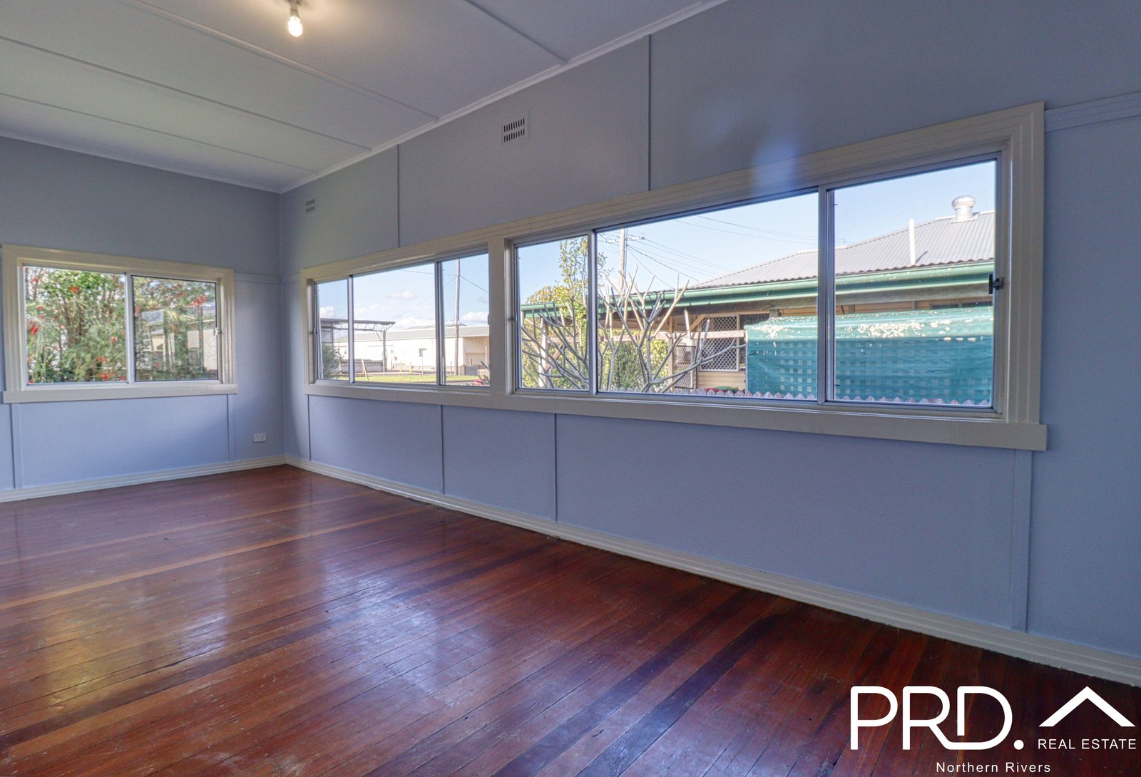 109 Dyraaba Street CASINO 11