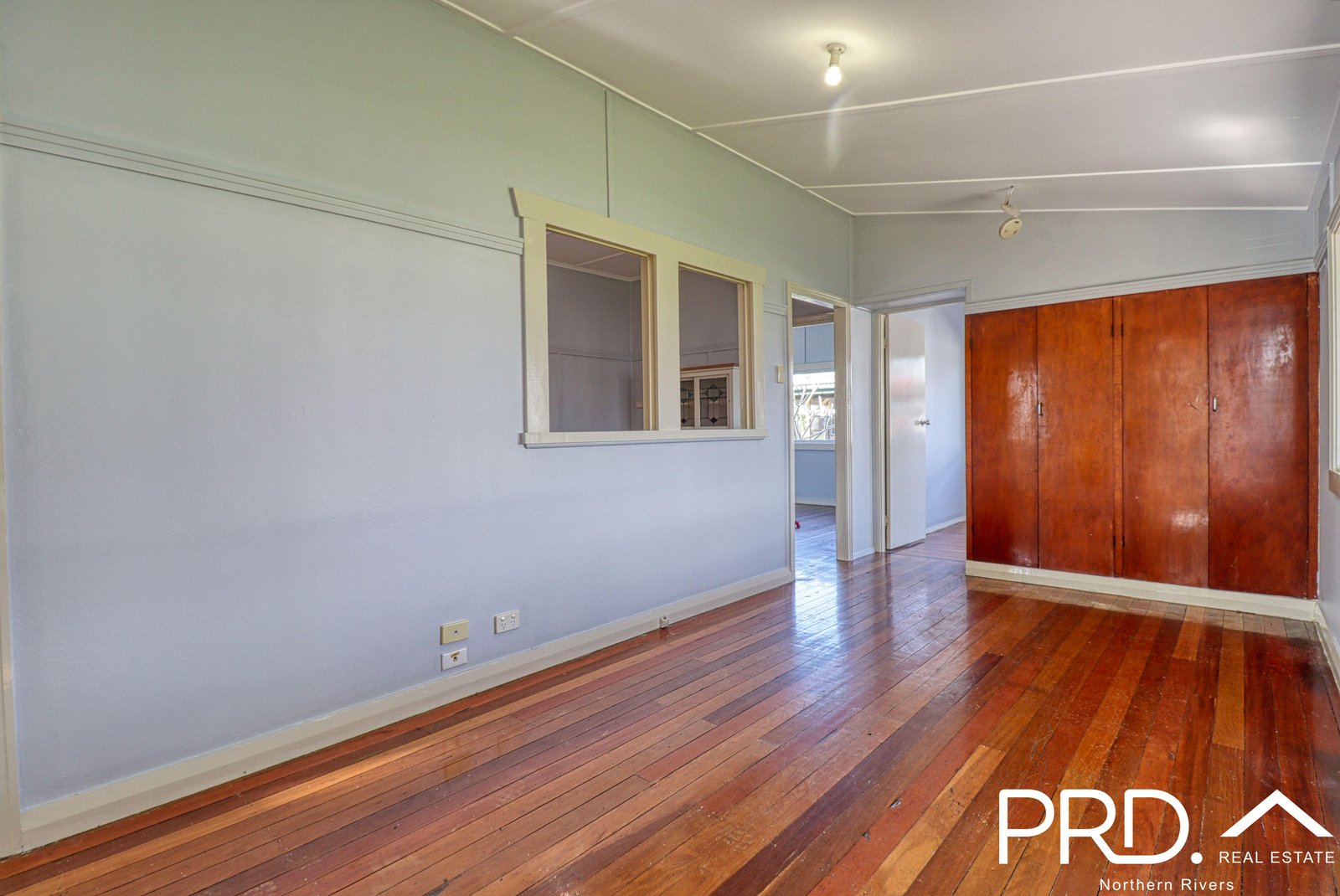 109 Dyraaba Street CASINO 7