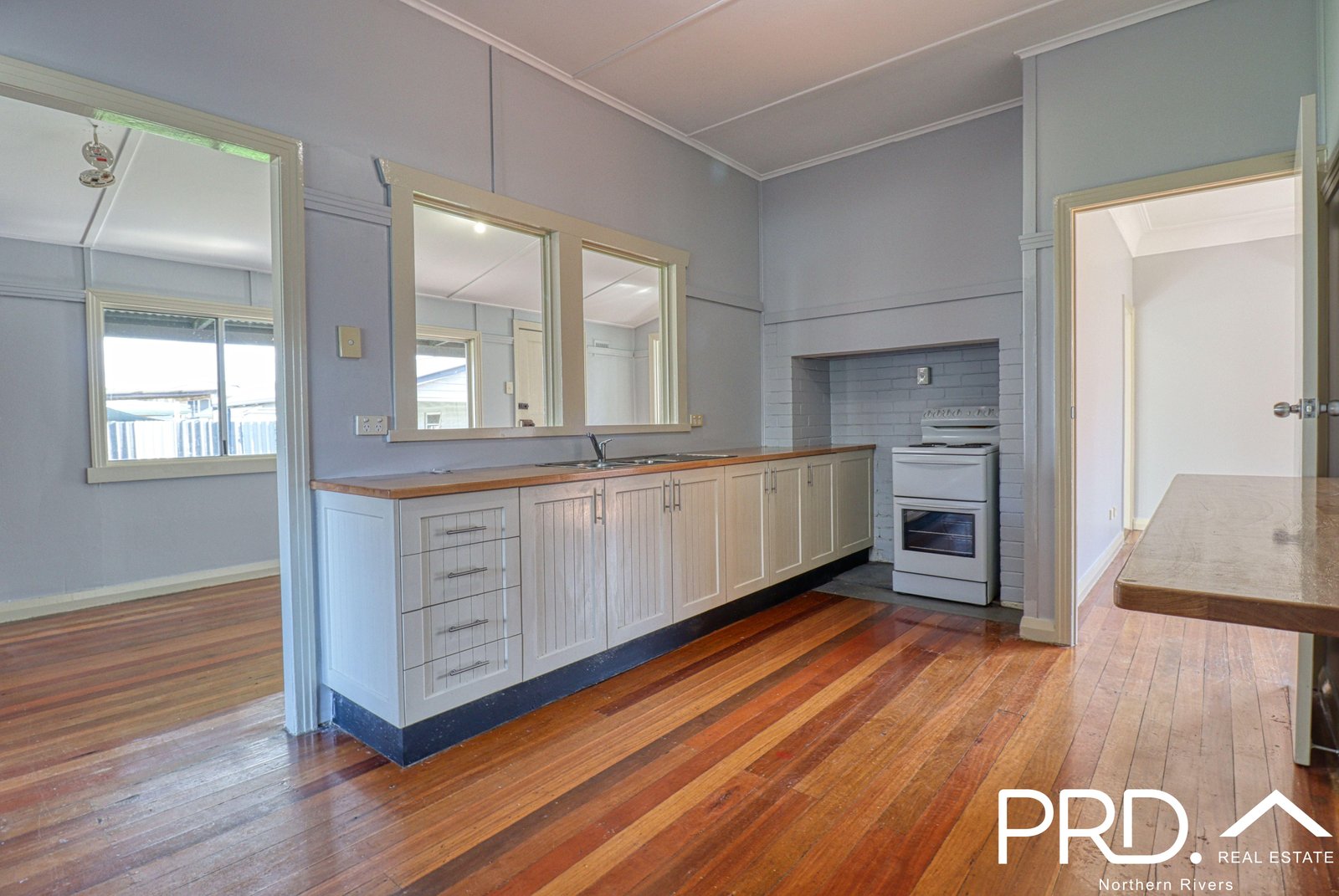 109 Dyraaba Street CASINO 9