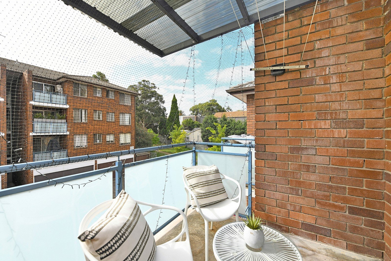 10/9 Grace Campbell Crescent HILLSDALE 10