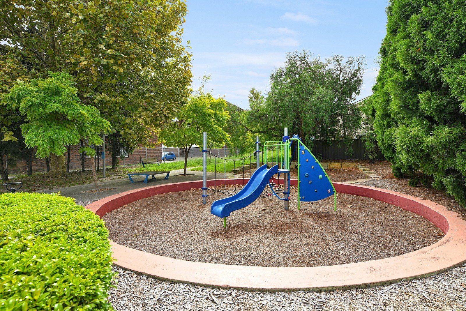 10/9 Grace Campbell Crescent HILLSDALE 11