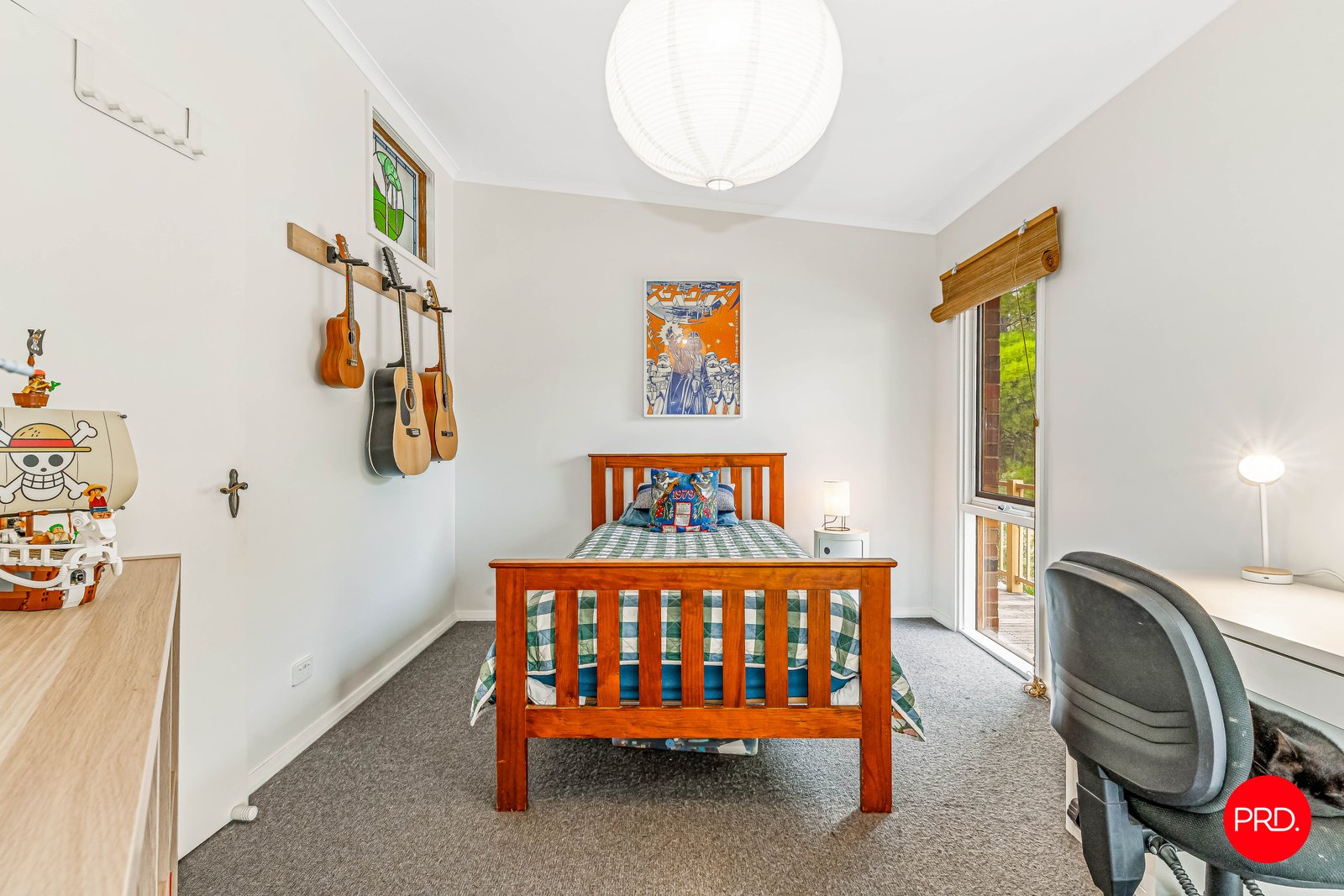 109 Maple Street GOLDEN SQUARE 15