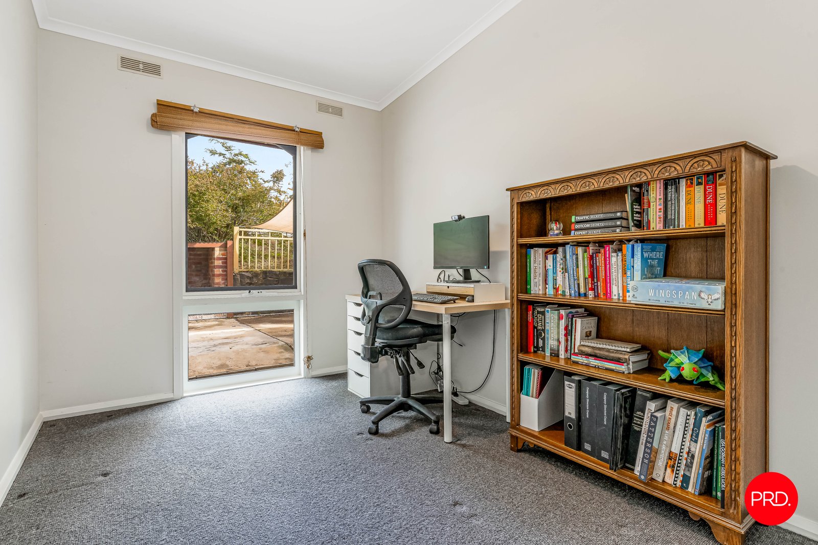 109 Maple Street GOLDEN SQUARE 16