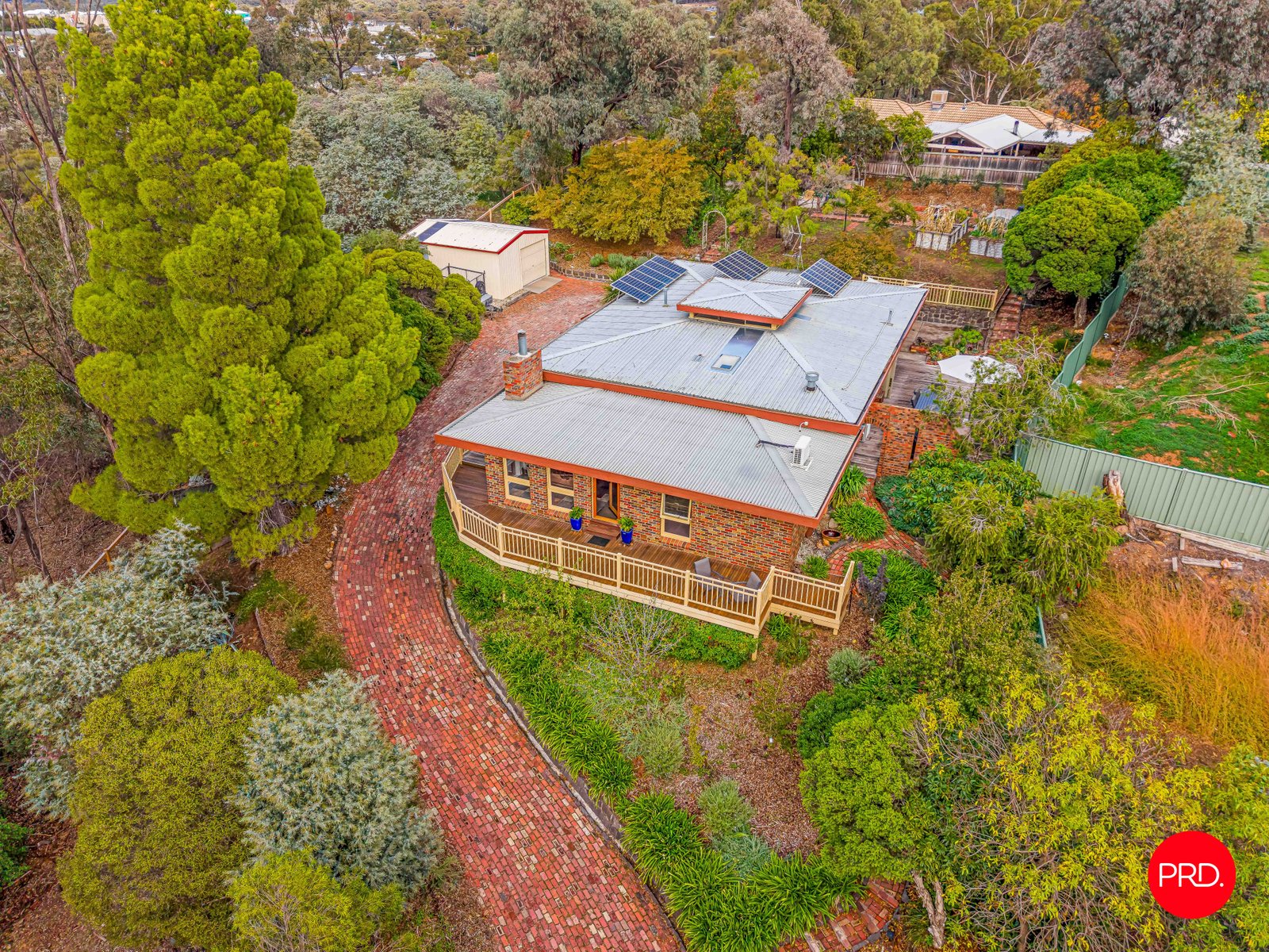 109 Maple Street GOLDEN SQUARE 25