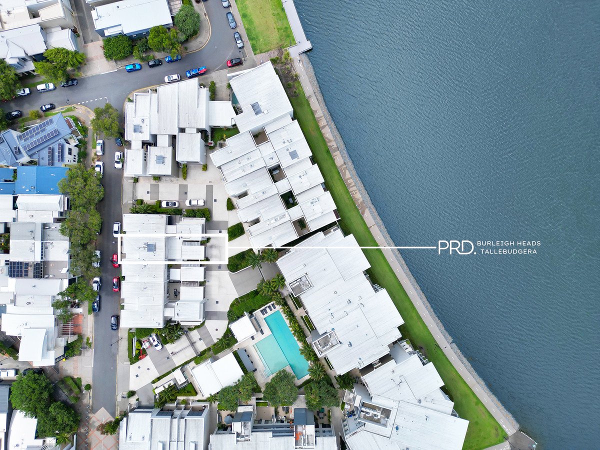 10/9 Moores Crescent Varsity Lakes 4