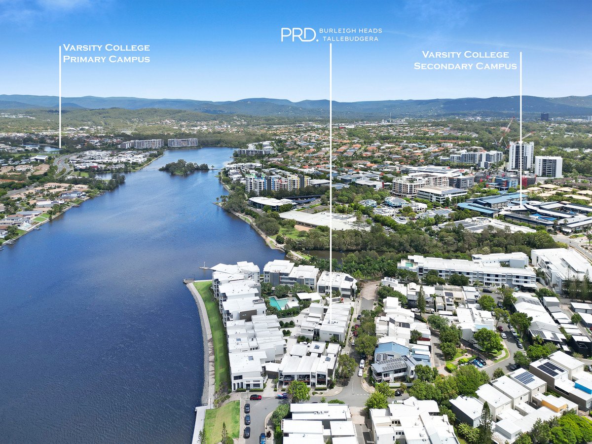 10/9 Moores Crescent Varsity Lakes 19