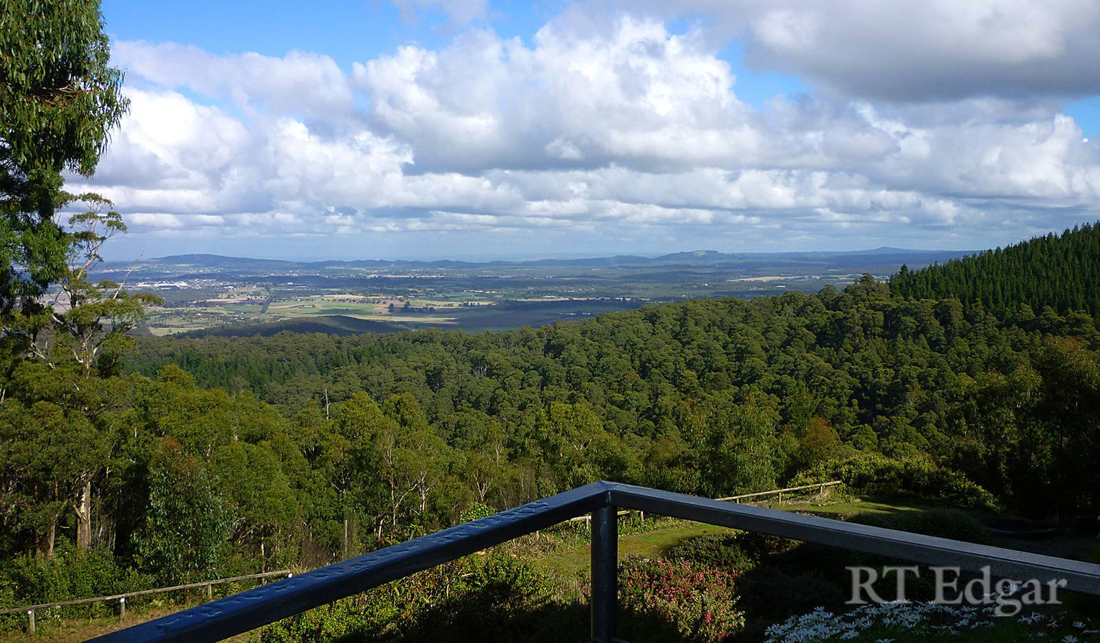 Real Estate and Property in 109 Mountains Road, Mount Macedon, VIC