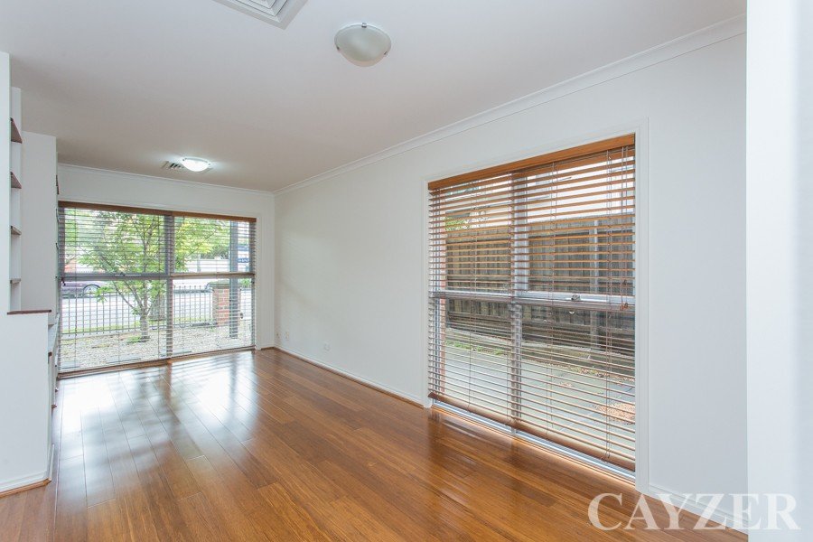 Gallery: 109 Park Street