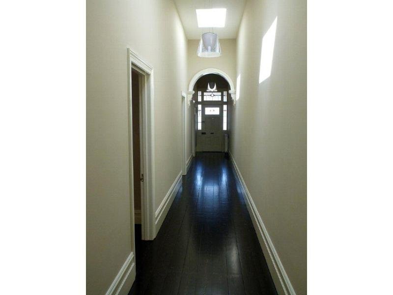 Gallery: 109 Richardson Street