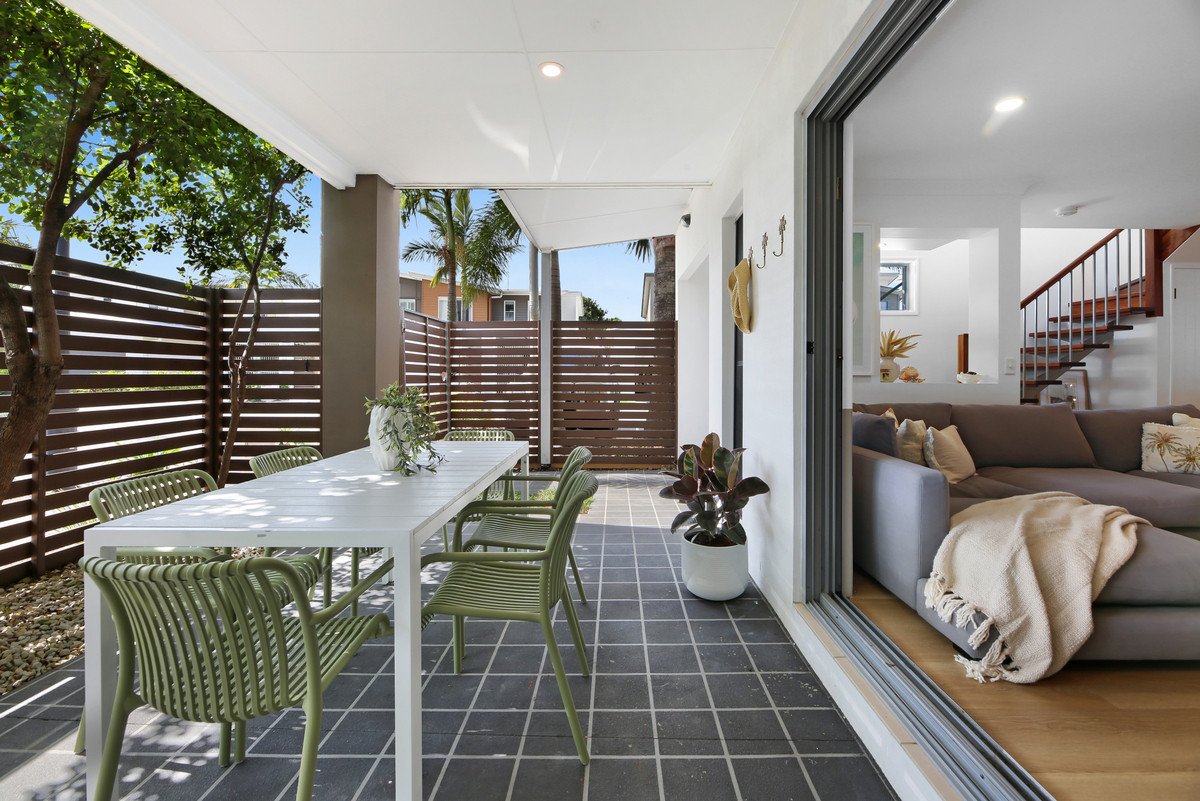 109 Tours Way Burleigh Waters 8