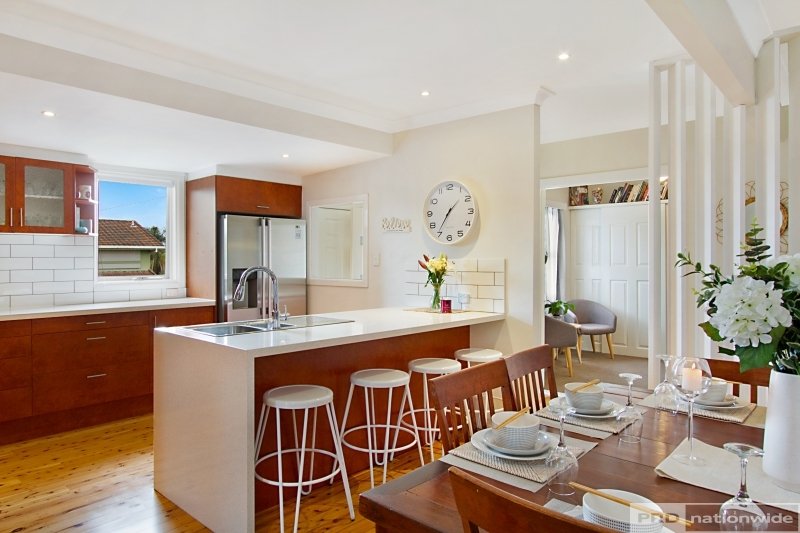 109 Wilson Street LABRADOR 6