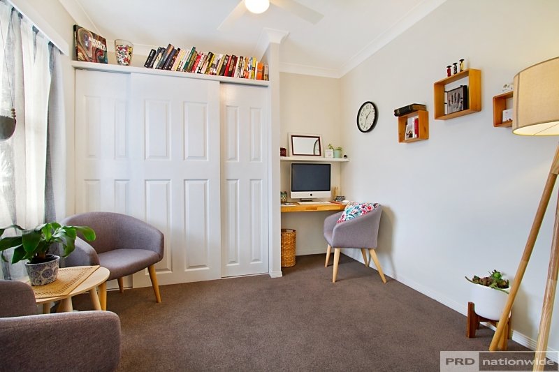 109 Wilson Street LABRADOR 12