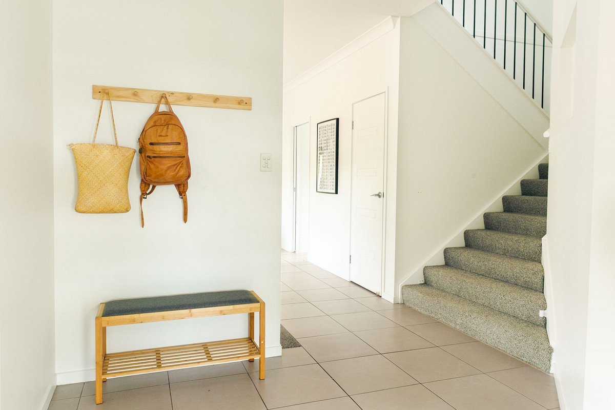 109 Yodelay Street VARSITY LAKES 13