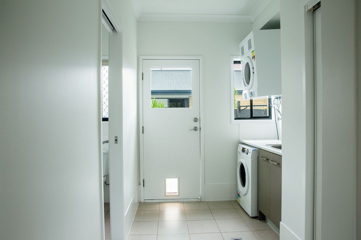 109 Yodelay Street VARSITY LAKES 23