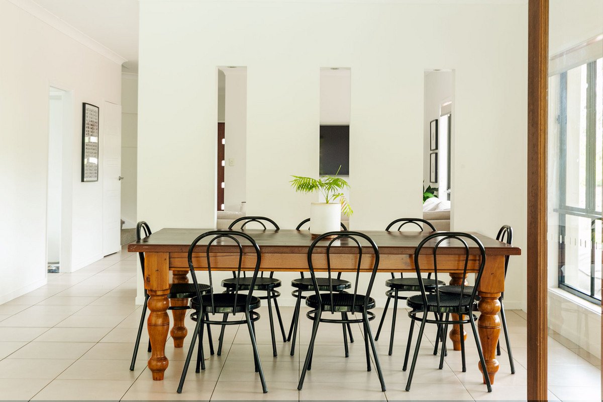 109 Yodelay Street VARSITY LAKES 12