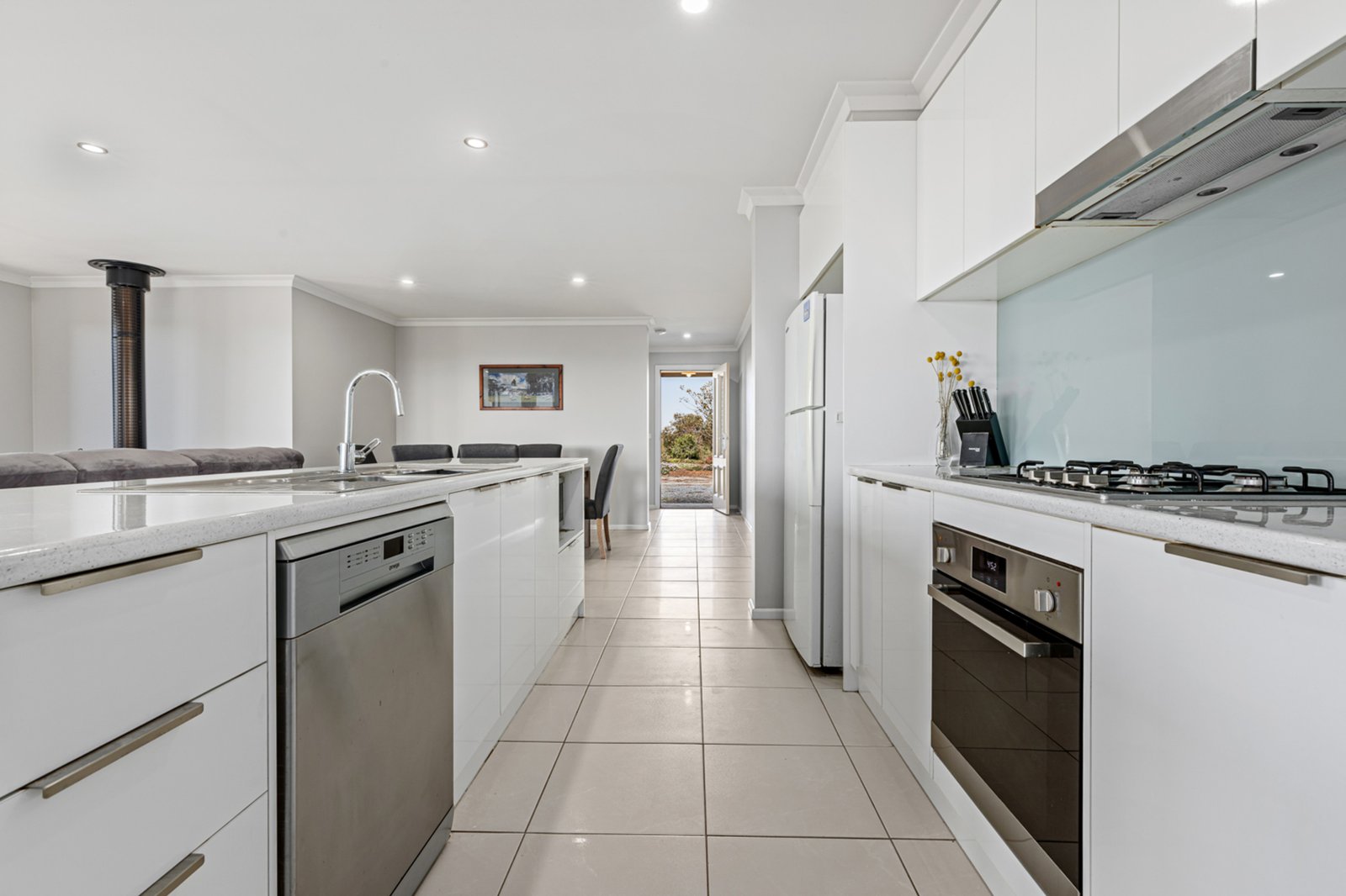 Gallery: 1091 Addington Road