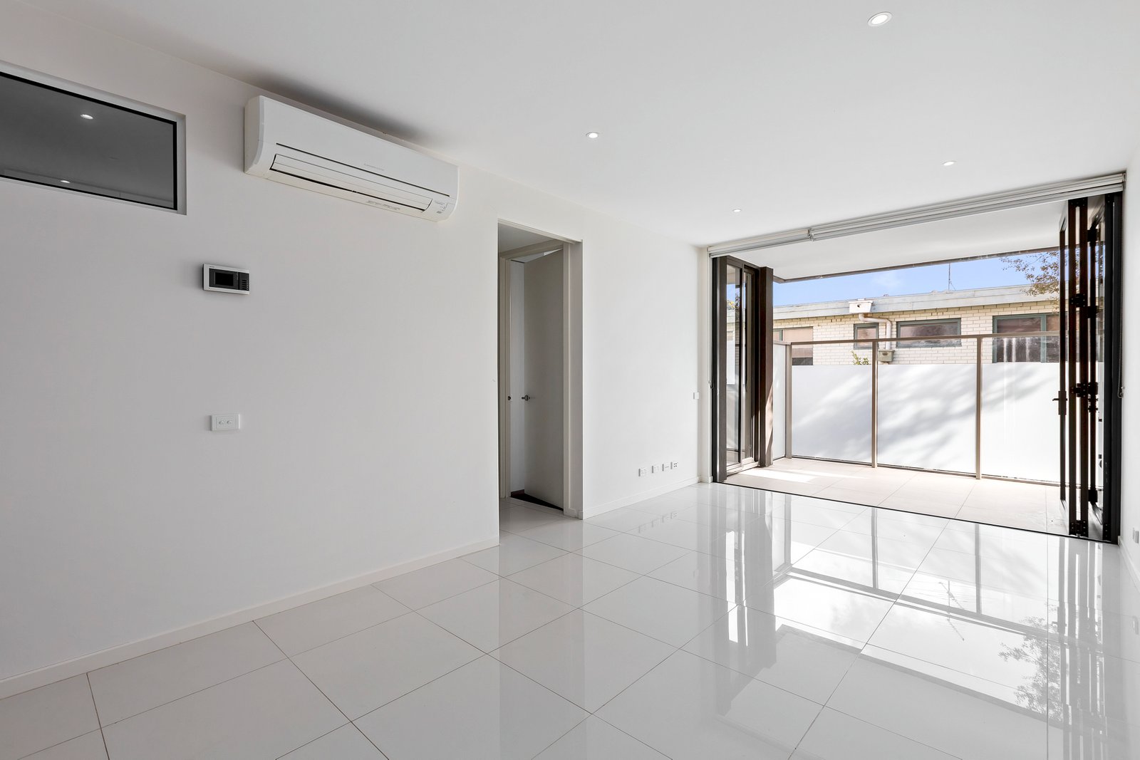 Real Estate and Property in 109/127 Murray Street, Caulfield, VIC