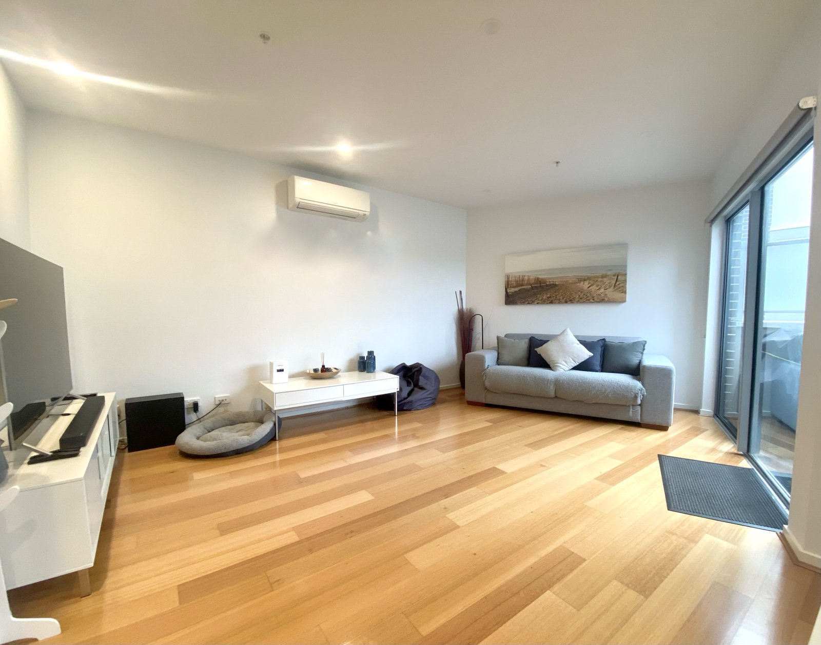 Gallery: 109/315 High Street