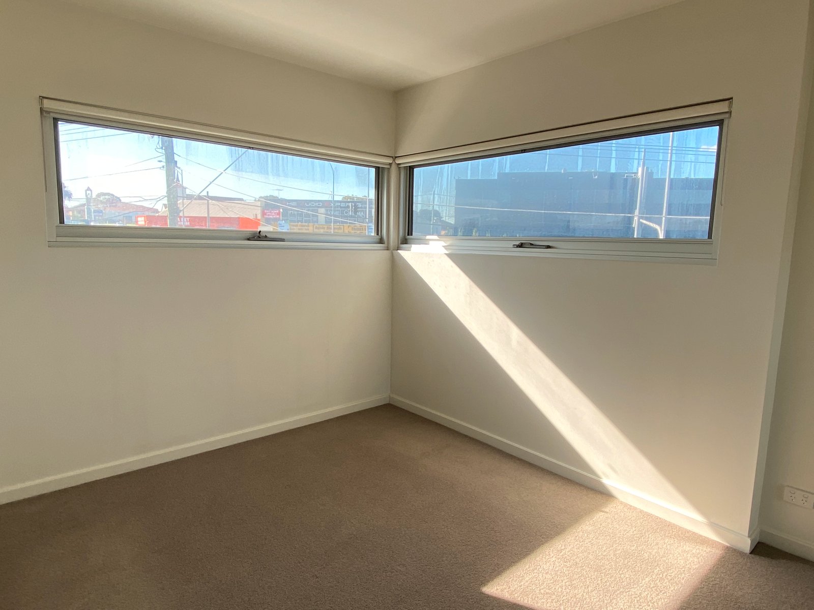 Gallery: 109/321 Charman Road