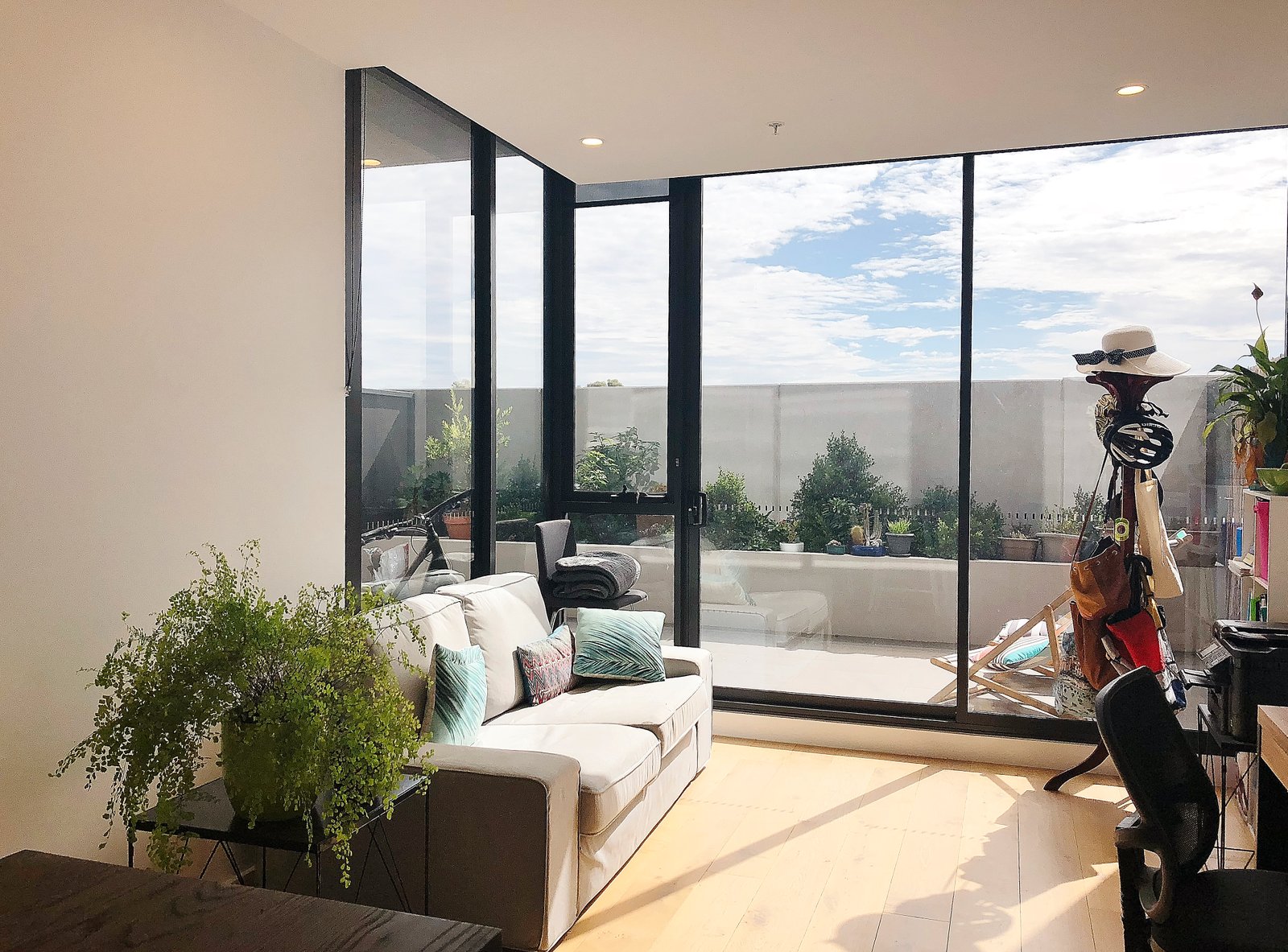 Gallery: 109/427 Hampton Street