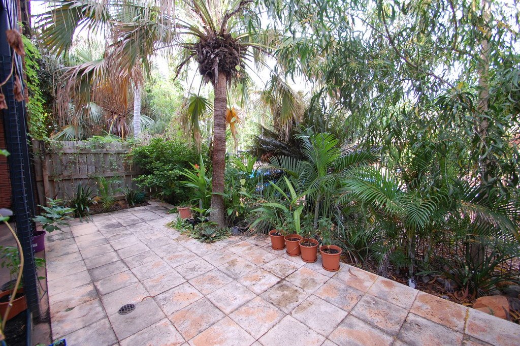 10/97 Herbert St  BROOME 8