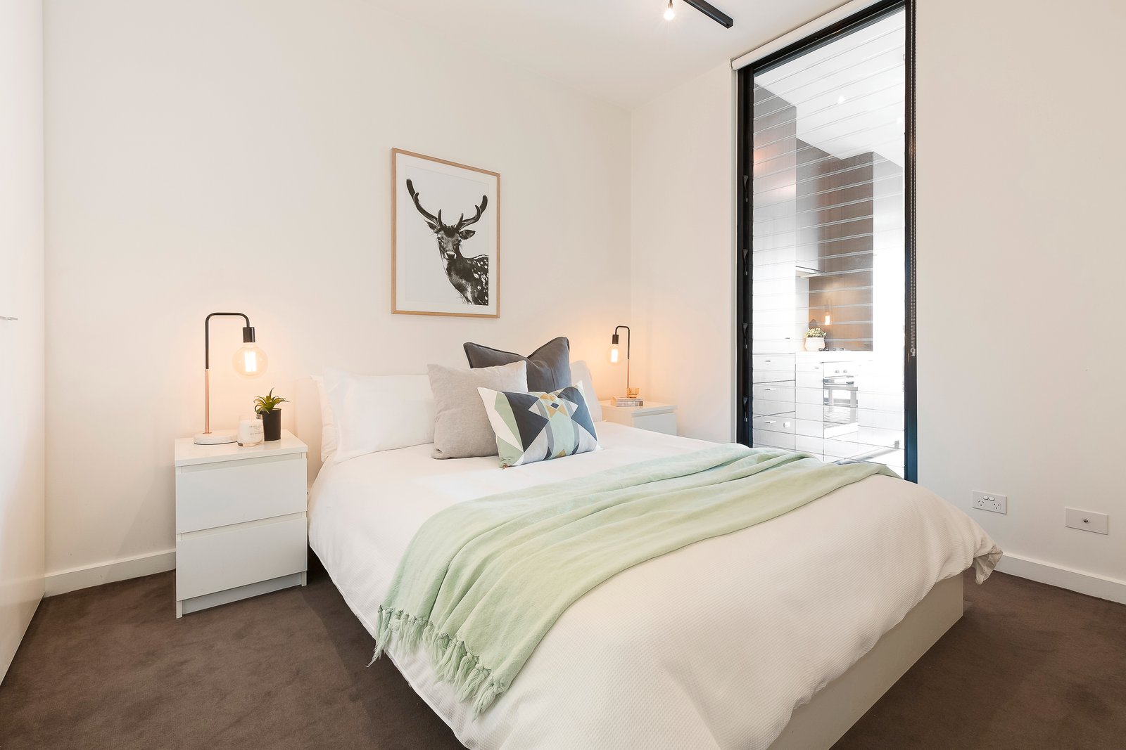 Gallery: 109/72 Acland Street